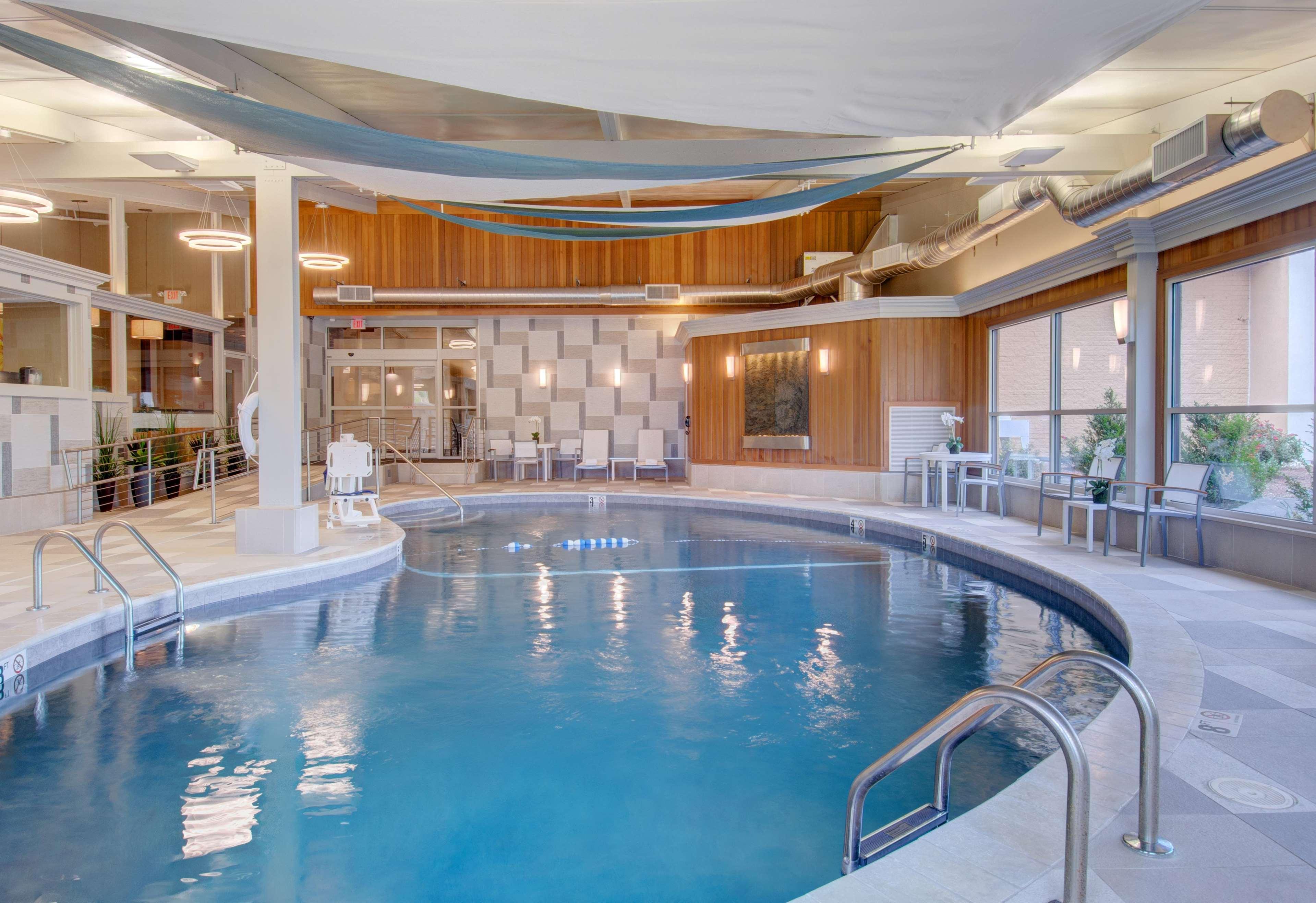 Best Western Plus Waltham Boston Экстерьер фото