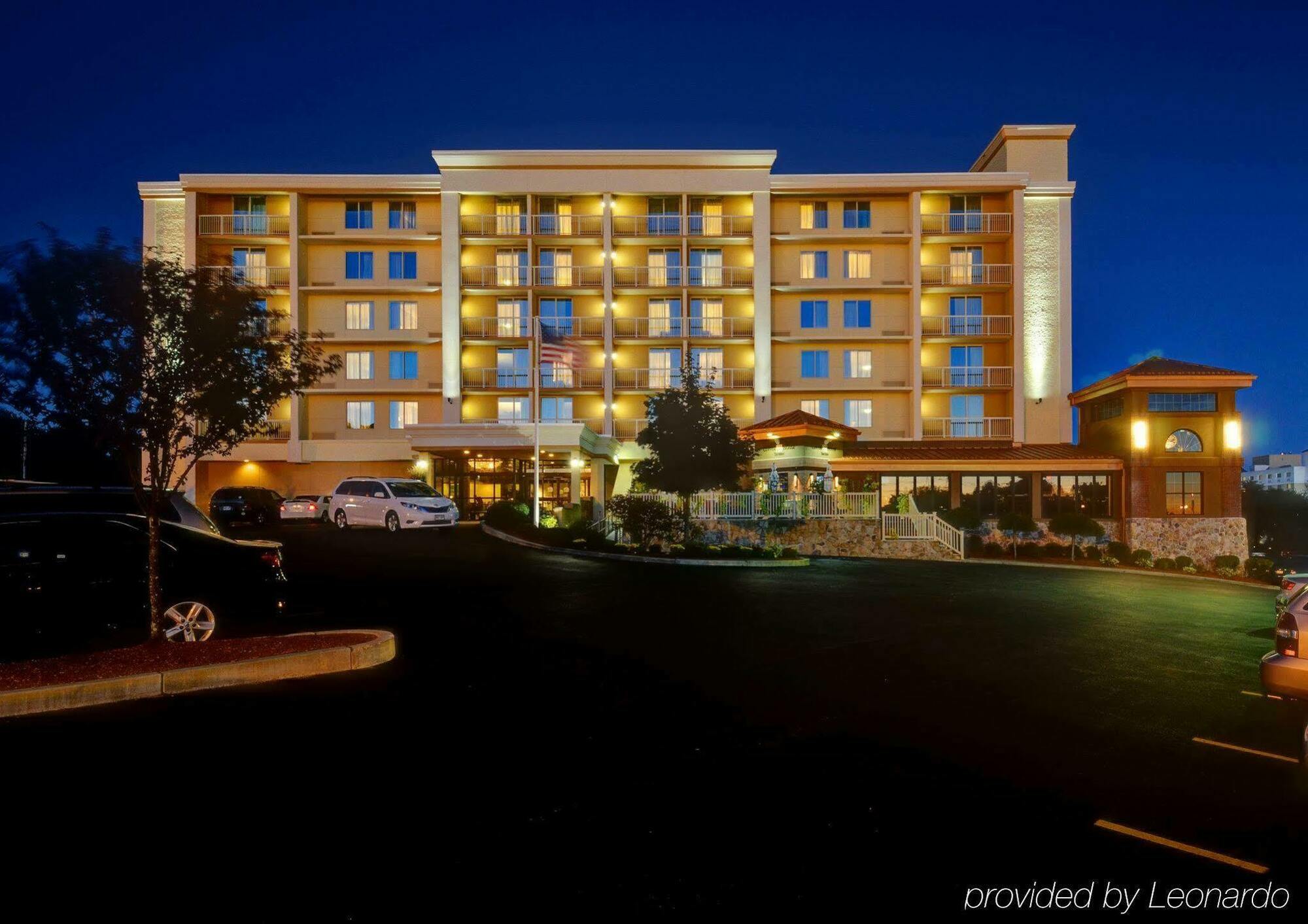 Best Western Plus Waltham Boston Экстерьер фото